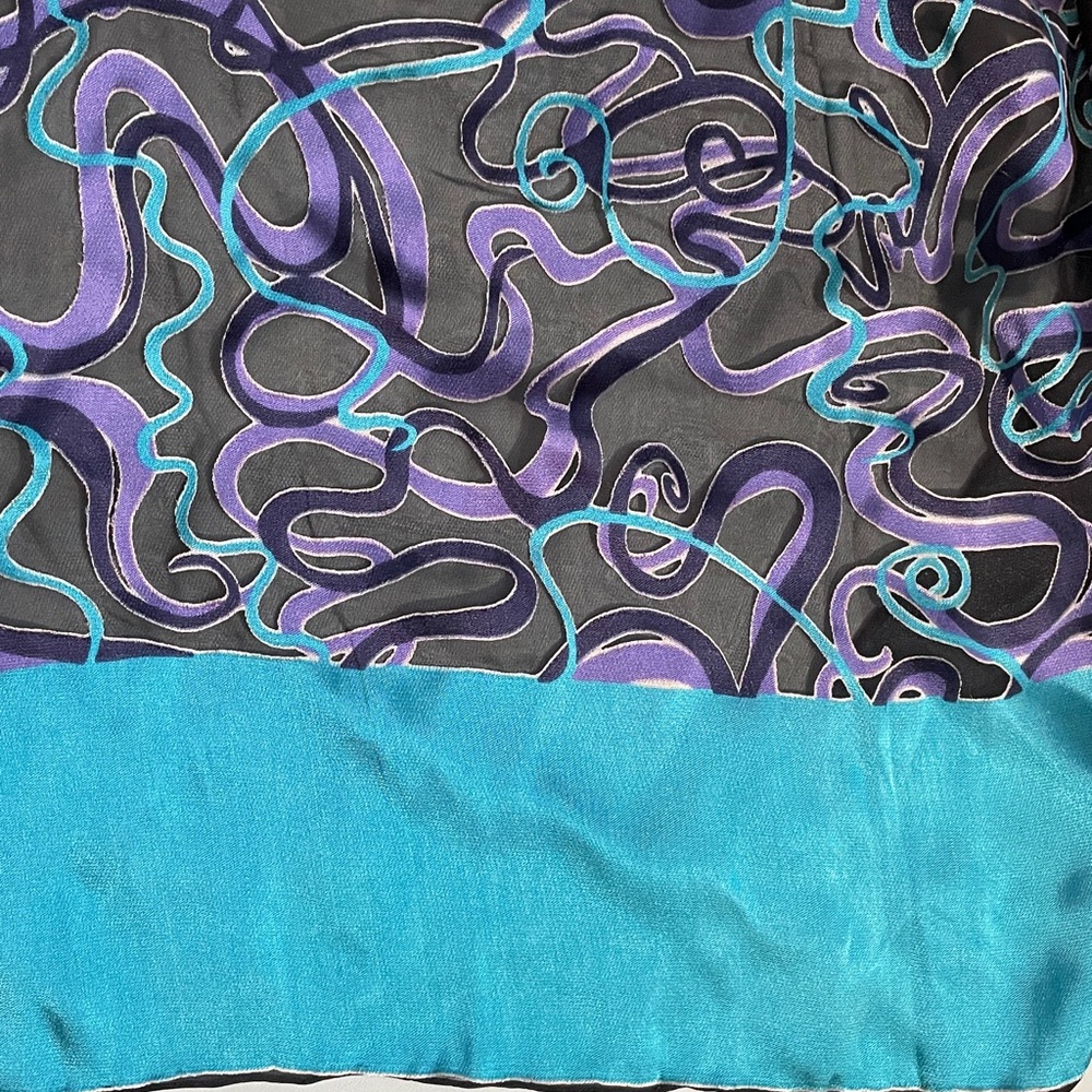 VINTAGE DVF SILK SCARF